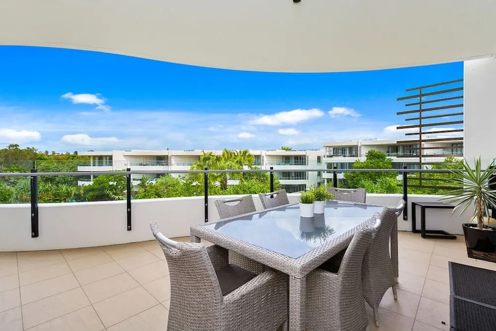 Cotton Beach Rooftop 55