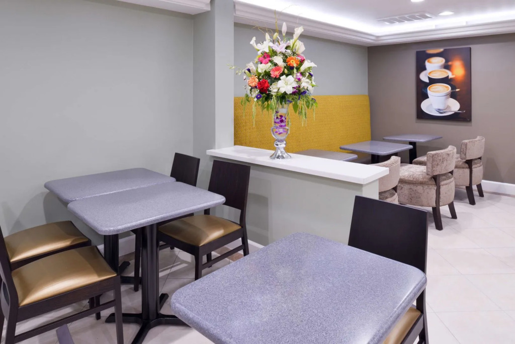 Best Western Plus LA Mid-Town Hotel