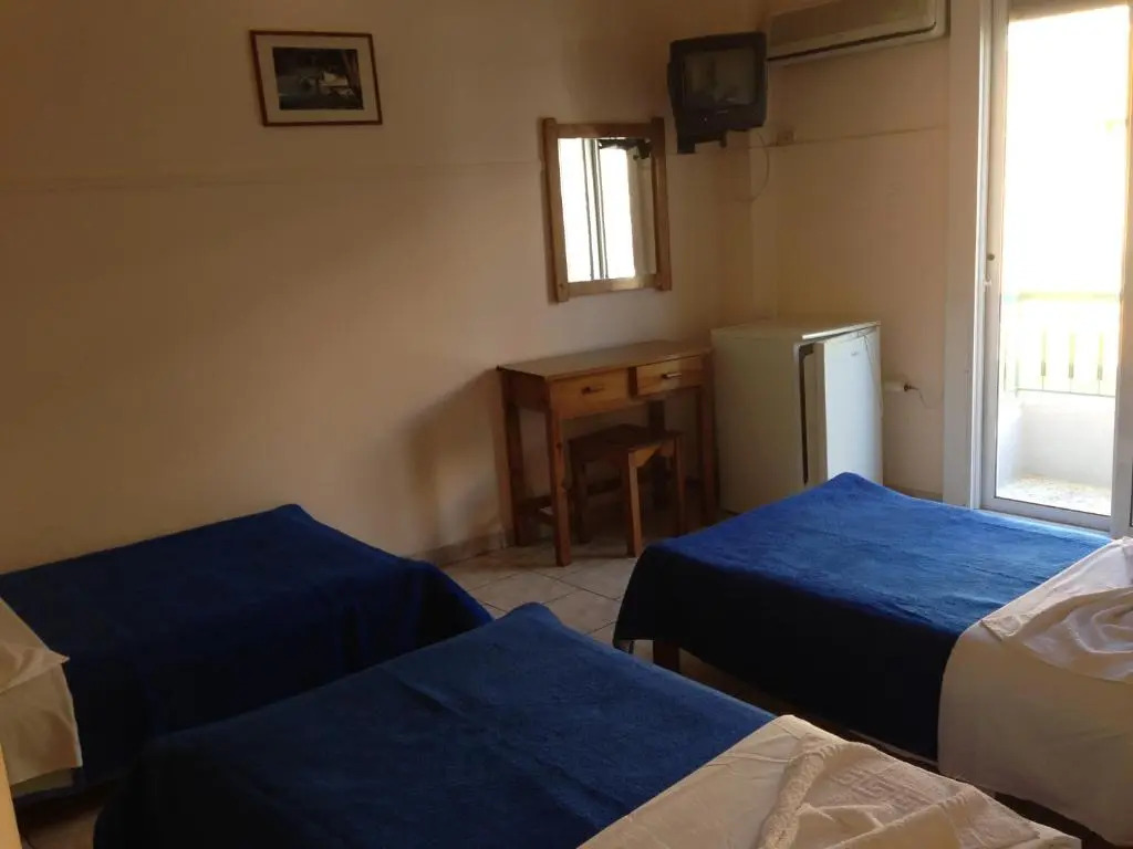 Avra Inn