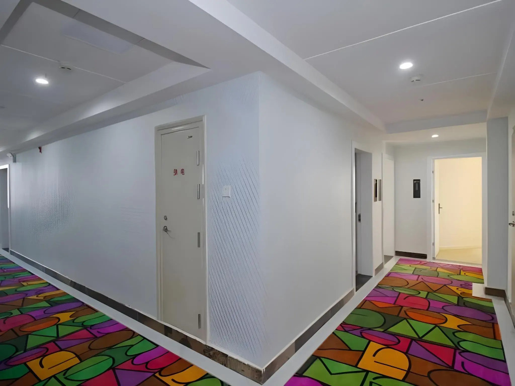 Shell Hefei Binhu New district Convention and Exhibition Center Hotel