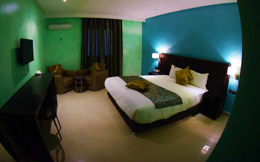 Palms Hotel Club