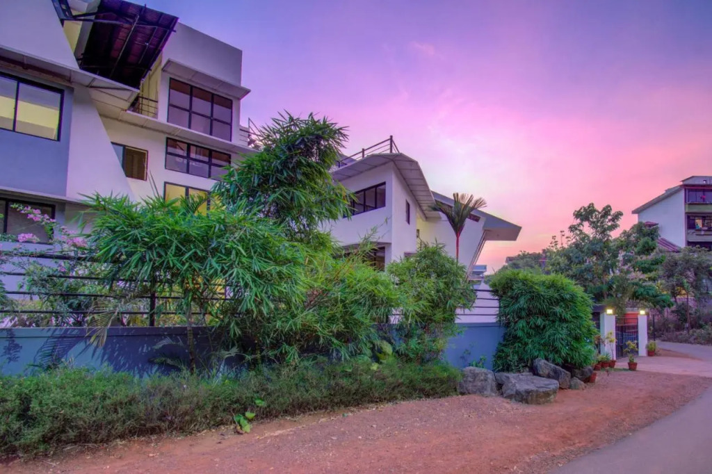 XEC Residency