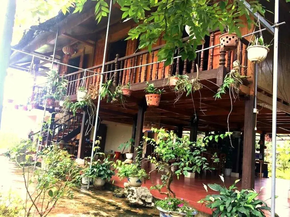 Ba Be Lake View Homestay