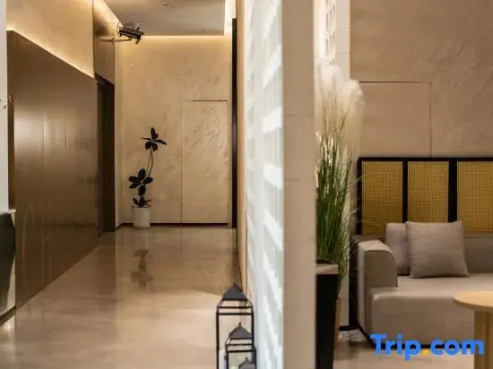 Youfan Hotel (Bobai Dinghua Plaza)
