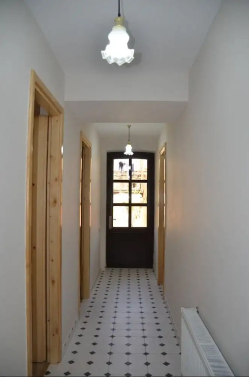Mebo House