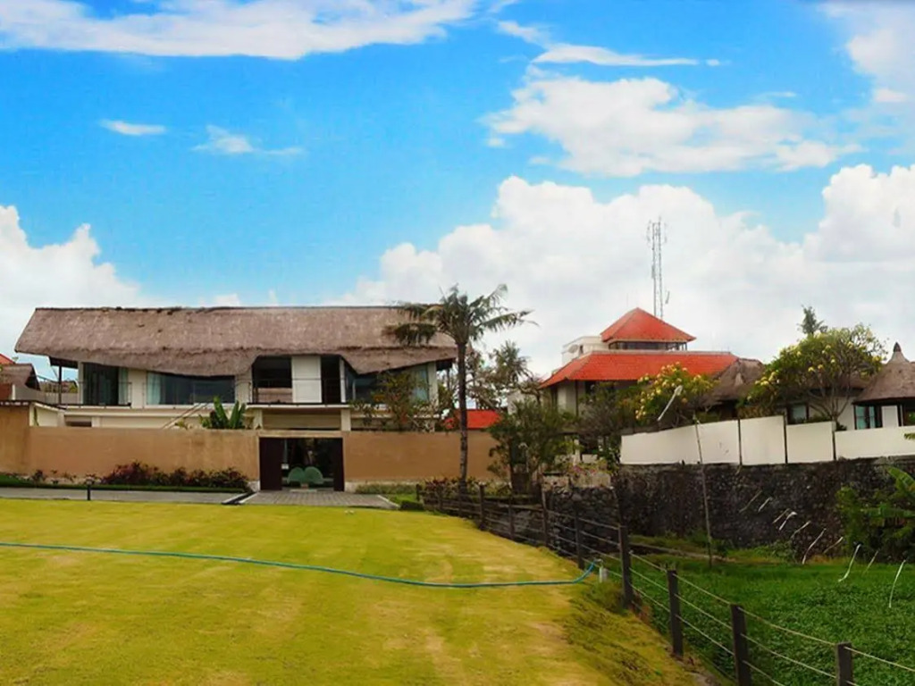 Sanctuario Luxury Hotel and Villas Sanur Bali