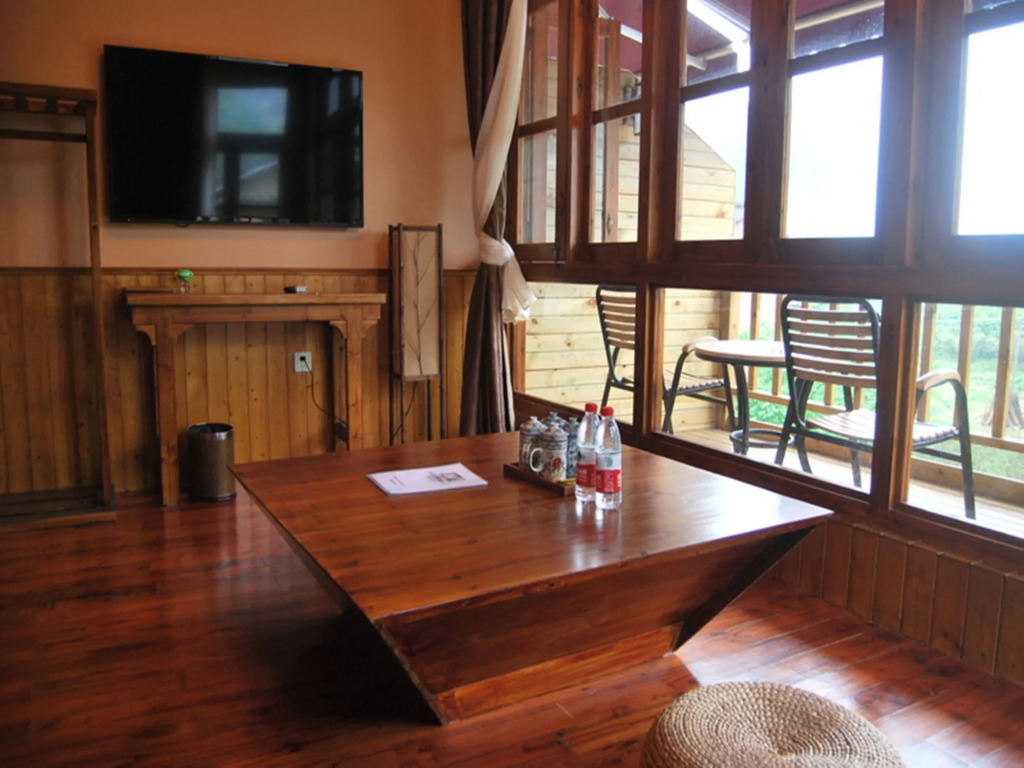 Moondance Hotel