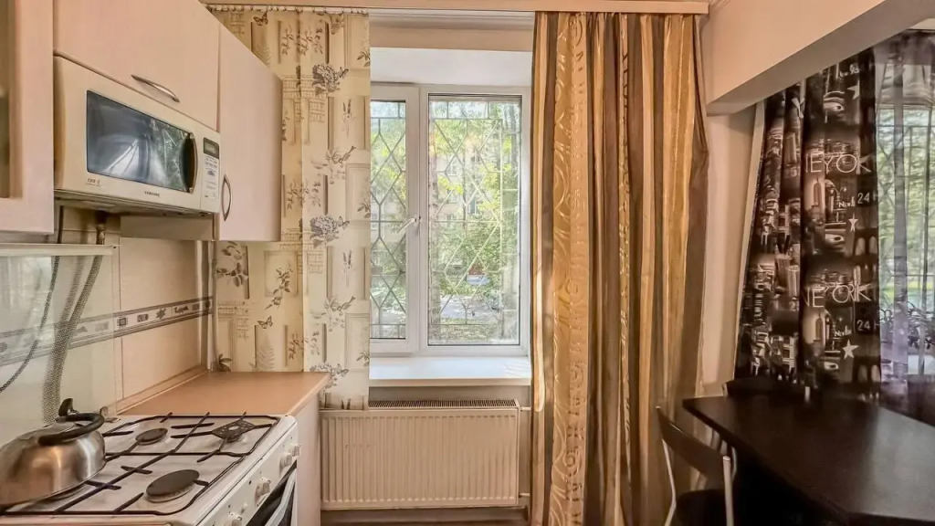 Nestory на Нансена 12к2