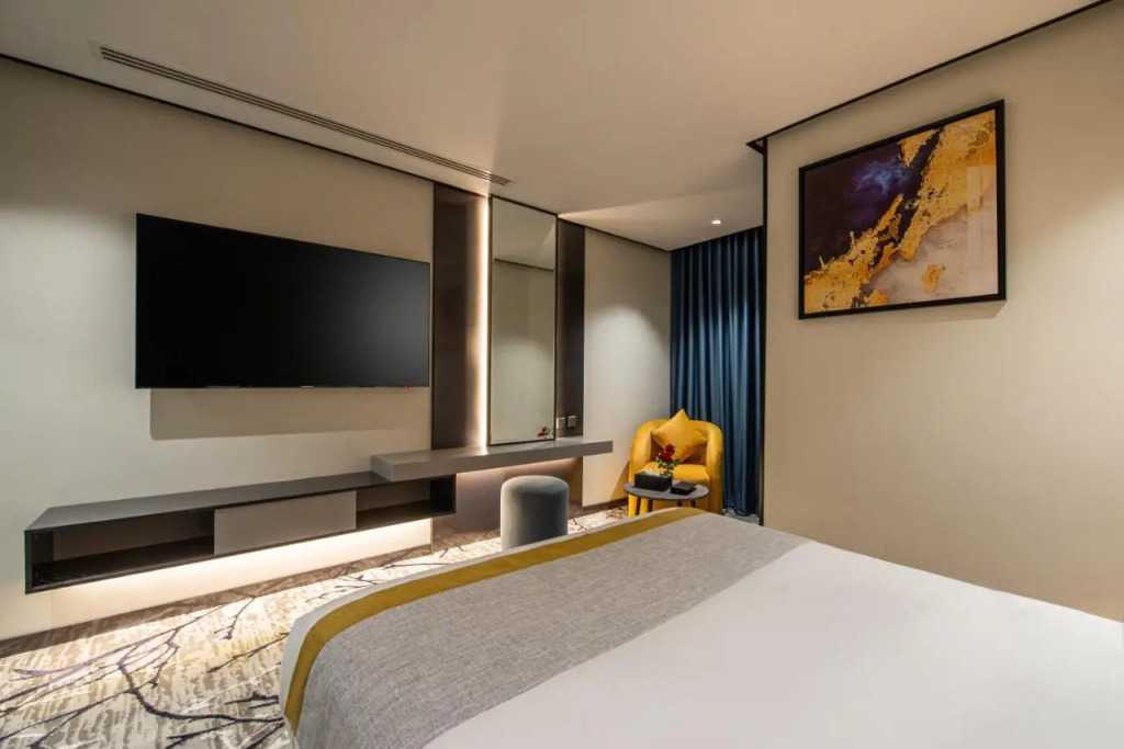 Ross Hotel