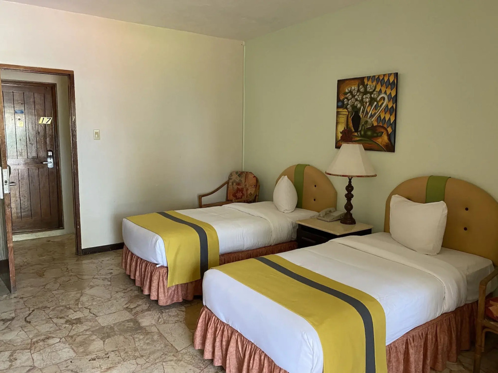 Tobys Resort