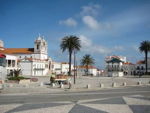 Olaf Nazaré House