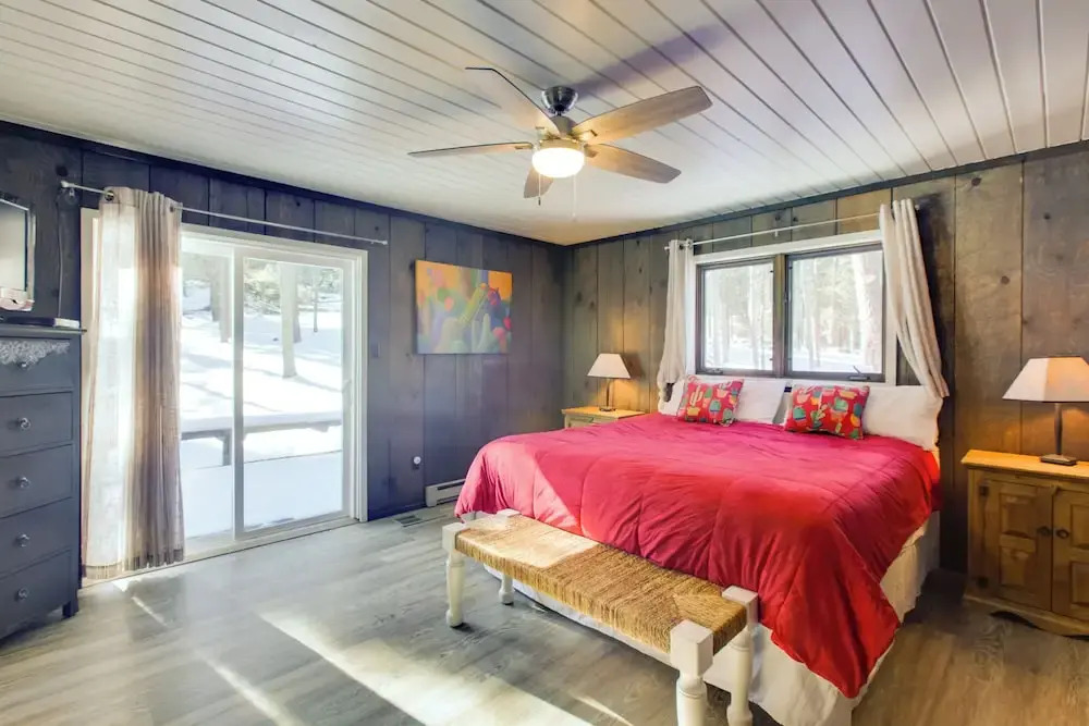 Angel Fire Cabin w/ Game Room ~ 4 Mi to Ski Resort