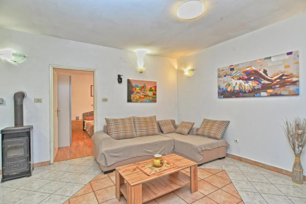 House Natasa 2133