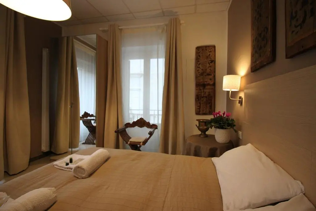 Titano Apartments