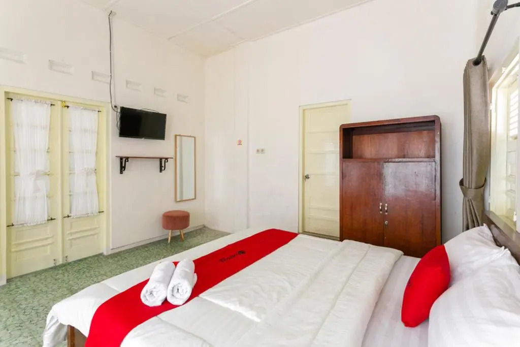 RedDoorz Syariah near Titik Nol Yogyakarta