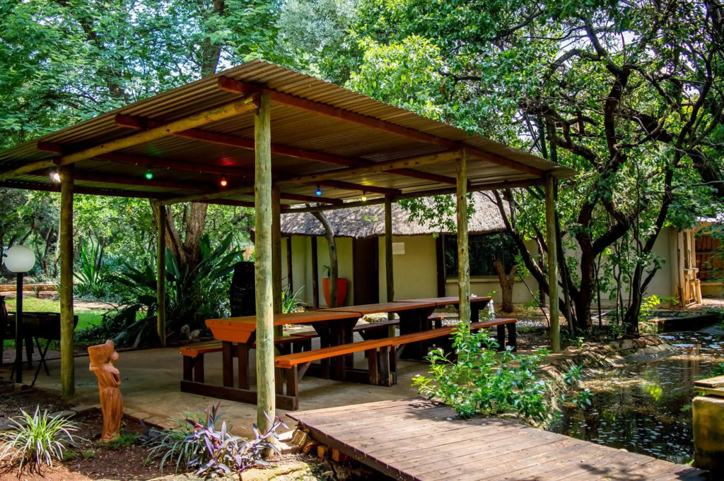 Shangrila Innibos Country Lodge