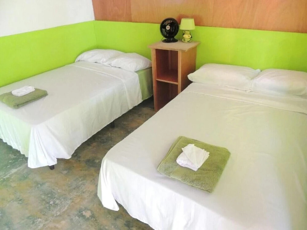 Mundo Maya Spanish School  Guest House