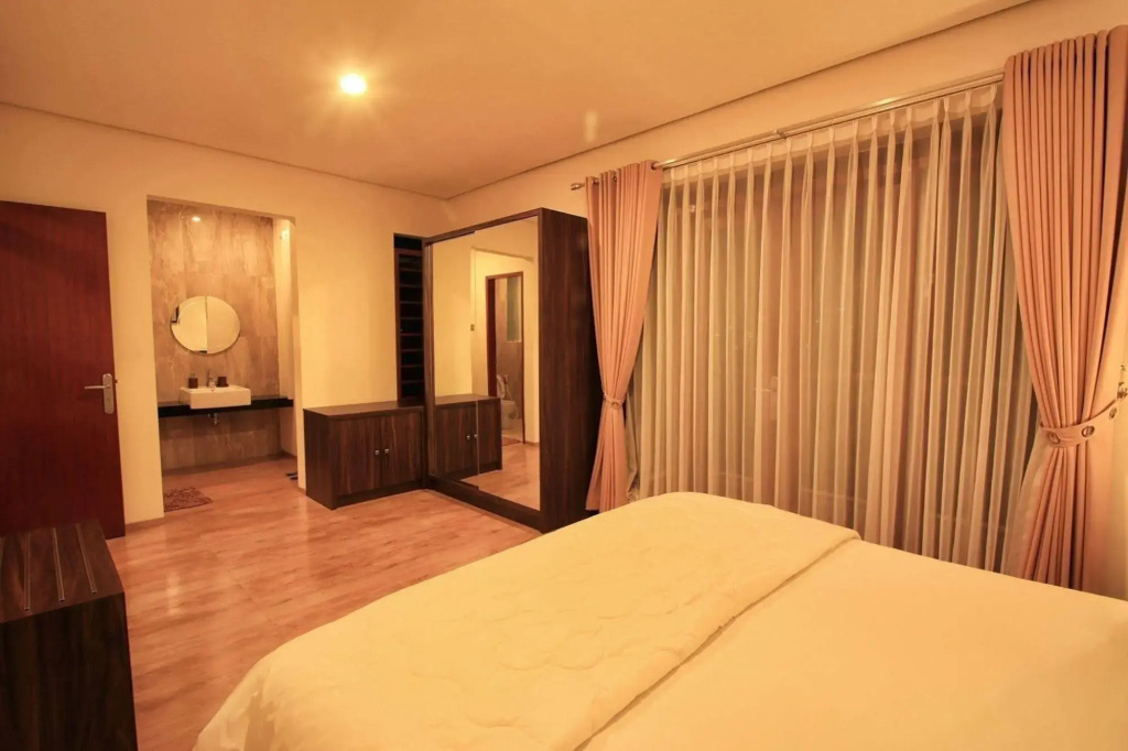 De Reiz Villa Dago Syariah