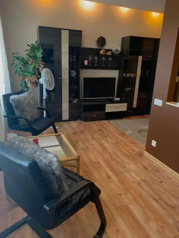 Cozy 1-bedroom apartment in the city centre.
