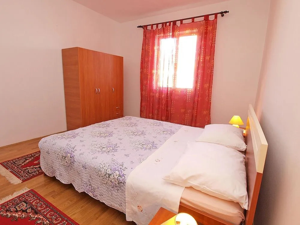 Apartments Fazana 407