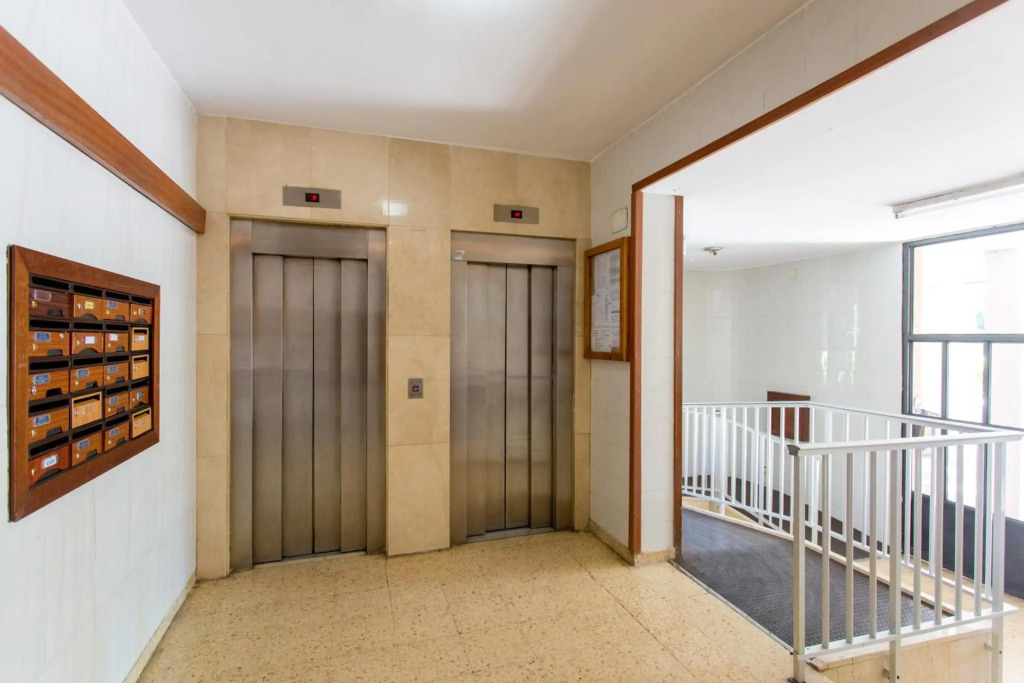 Apartment near City of Arts