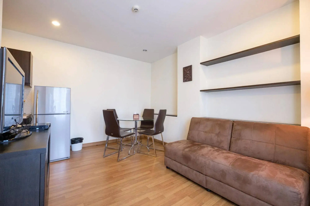 Chadvara Residence