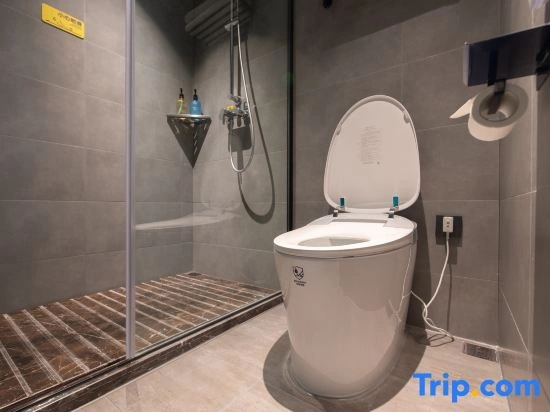 7Days Inn Hotel