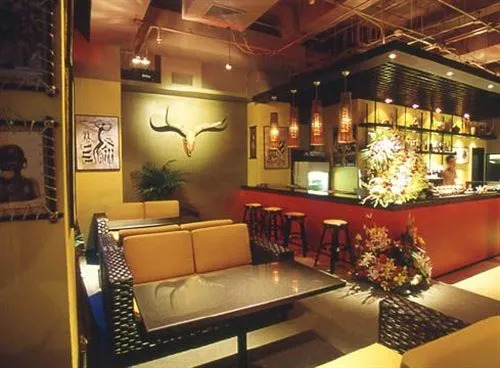 Jade Palace Hotel
