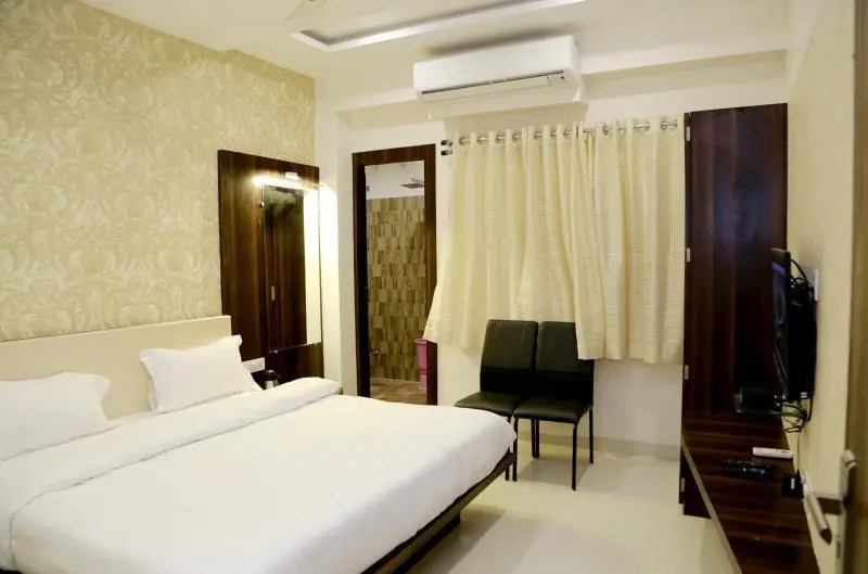 Hotel Kamad Giri