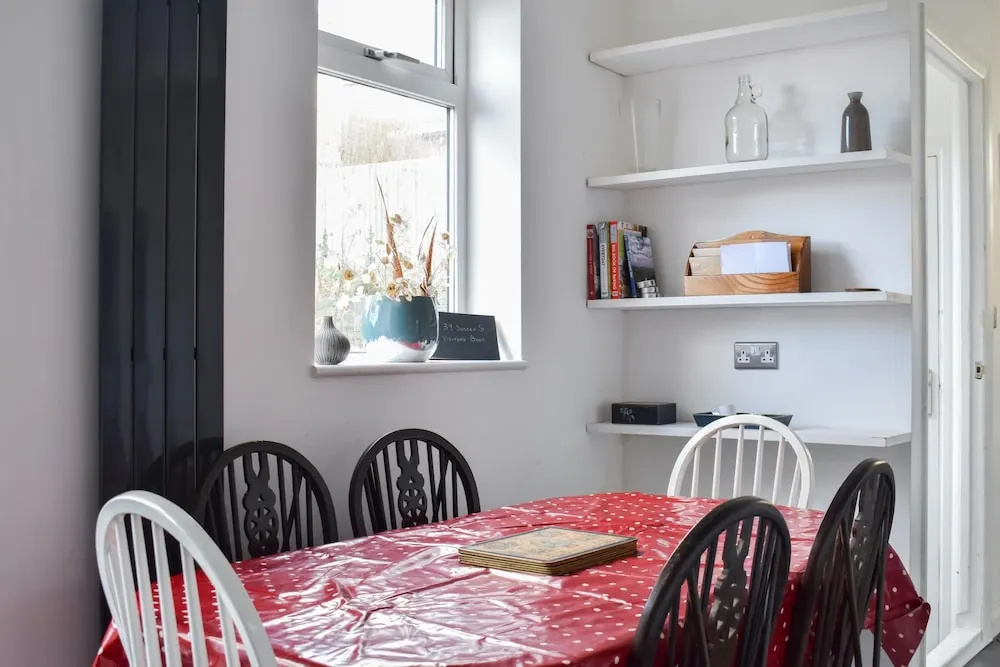 3 Bedroom Garden House In Central Brighton