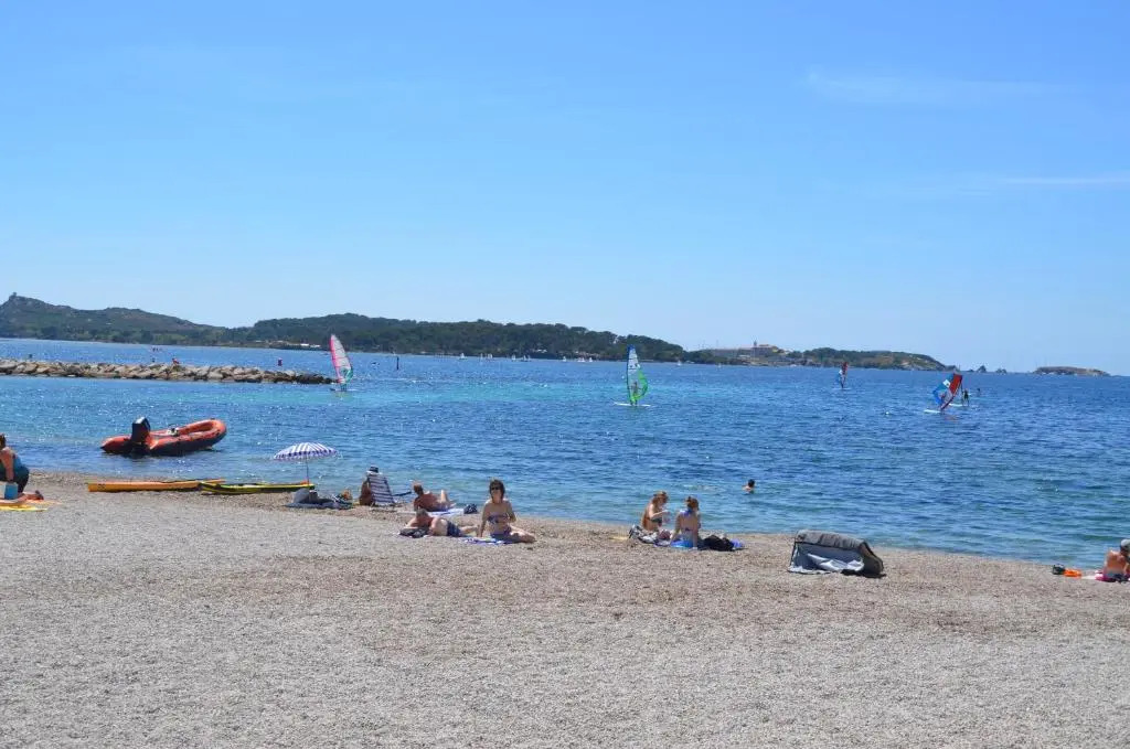 Spacieux T2 vue mer panoramique Le Brusc