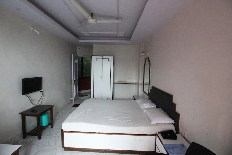 Hotel Madhuban