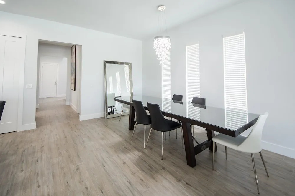 7BR Reunion Pool Home 1543 by OVRH