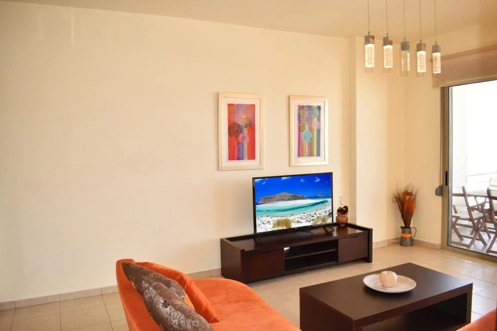 Karma Apartment - Next to sandy beach