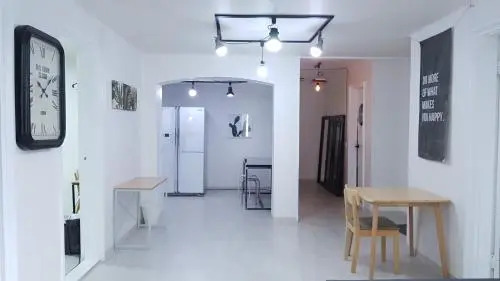 COMESTAY3