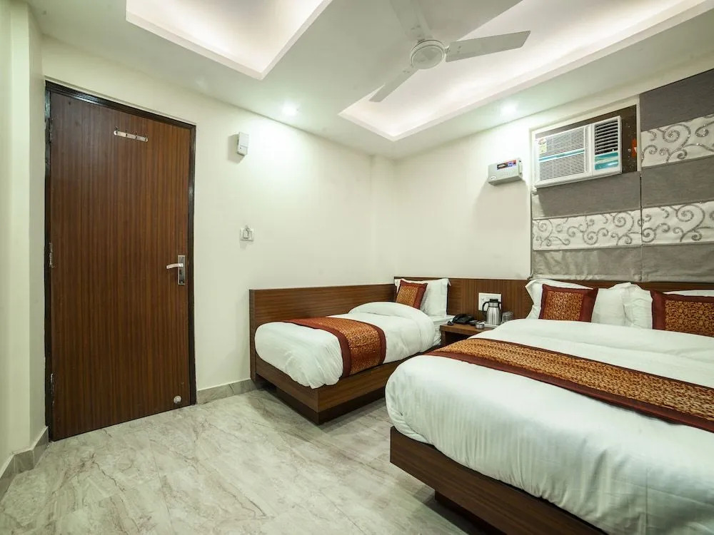 OYO 14136 hotel toto international