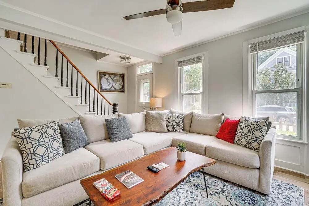 Saratoga Springs Home Near Downtown & Casino