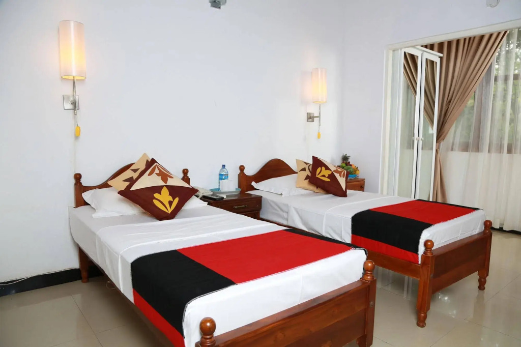 Grand Kalundawa Waterfront Resort