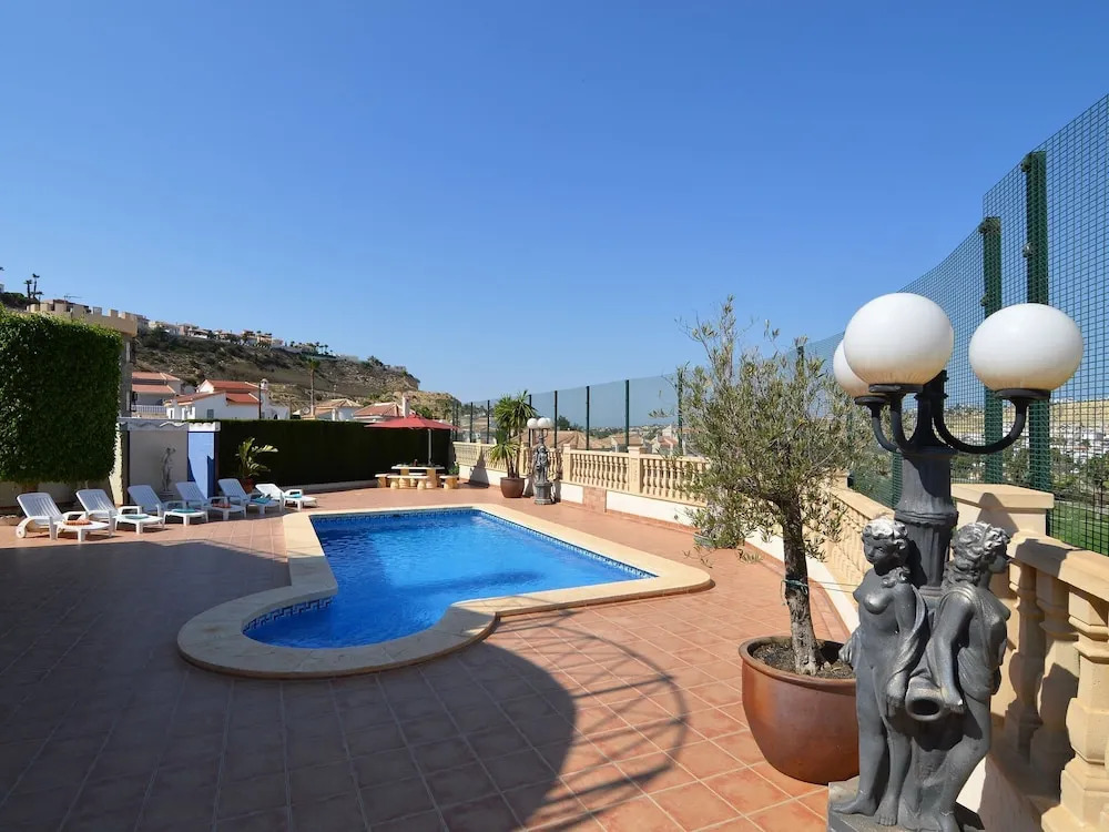 Detached villa with a swimming pool and amazing view of the La Marquesa golf course
