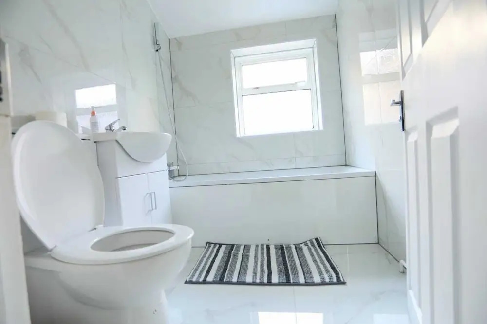 Impeccable 3-bed House in Plumstead, London