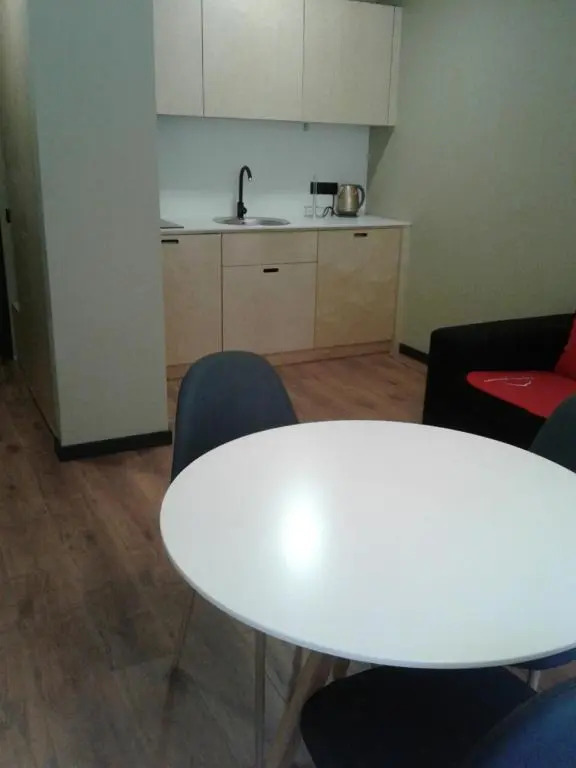 Kokhta-Mitarbi Apartment