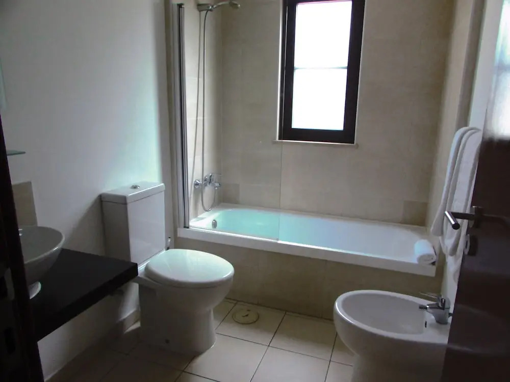 Lovely 2-bed Apartment in Santa Maria