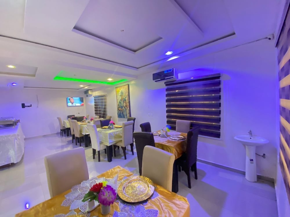 Bintoo Hotel Limited