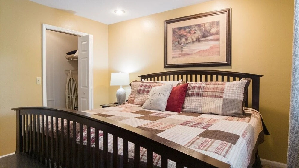 Pointe Royale 50-4 2 Bedroom Condo