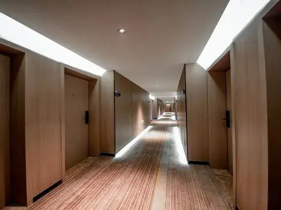 Wassim Hotel (Chengdu Happy Valley Jinfu Subway Station)