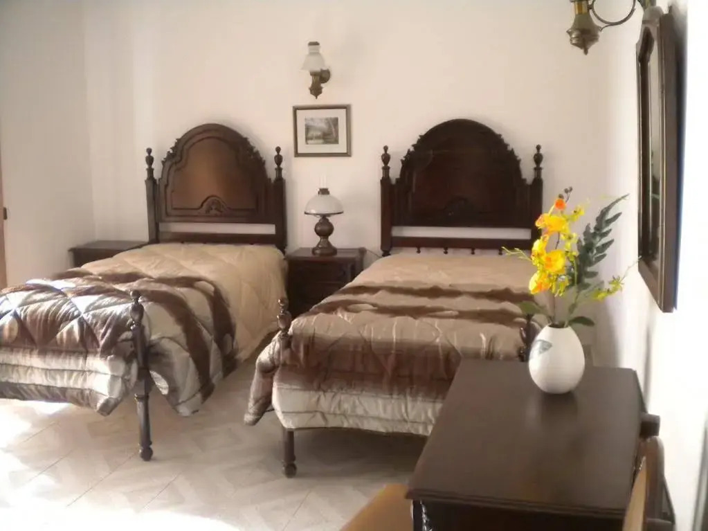 Apartamentos e Quartos Atalaia