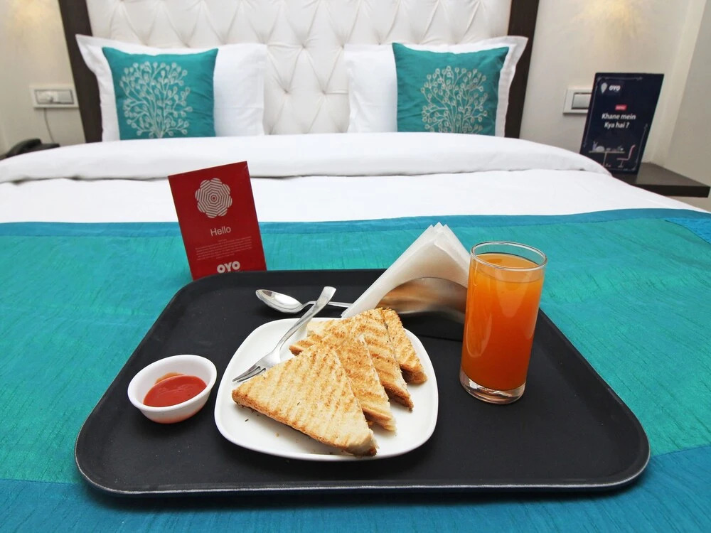OYO 8982 Surya Residency