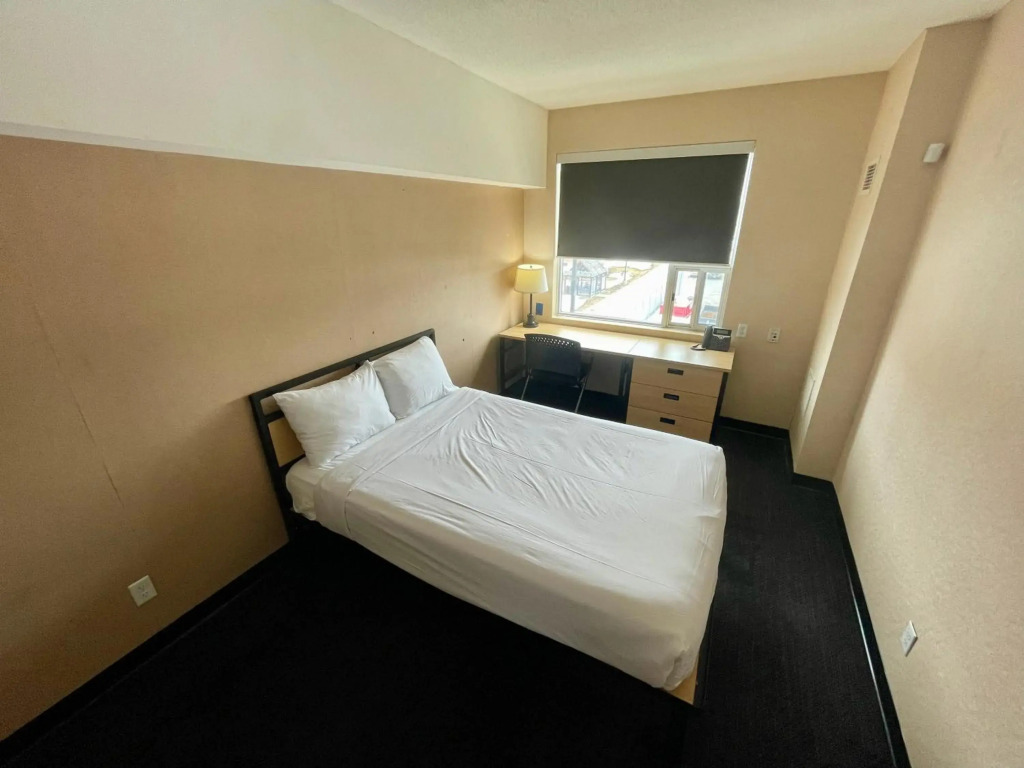 Residence & Conference Centre - Ottawa West