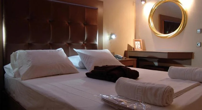 Ellinis Hotel