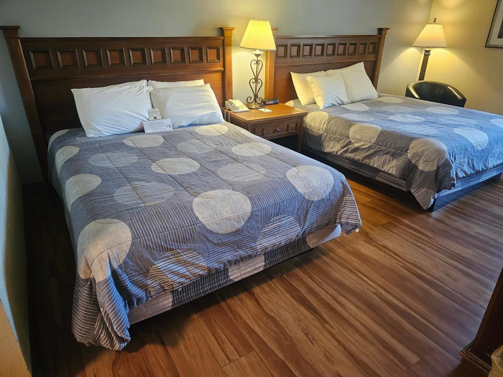 Broadway Inn Conference Center